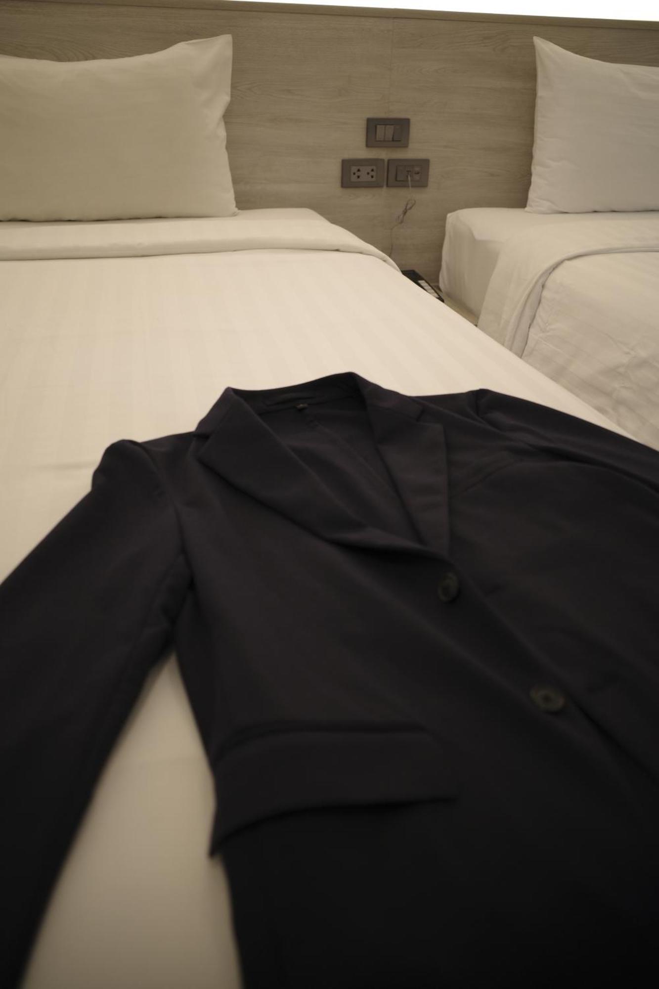 Thana Wisut Hotel بانكوك المظهر الخارجي الصورة