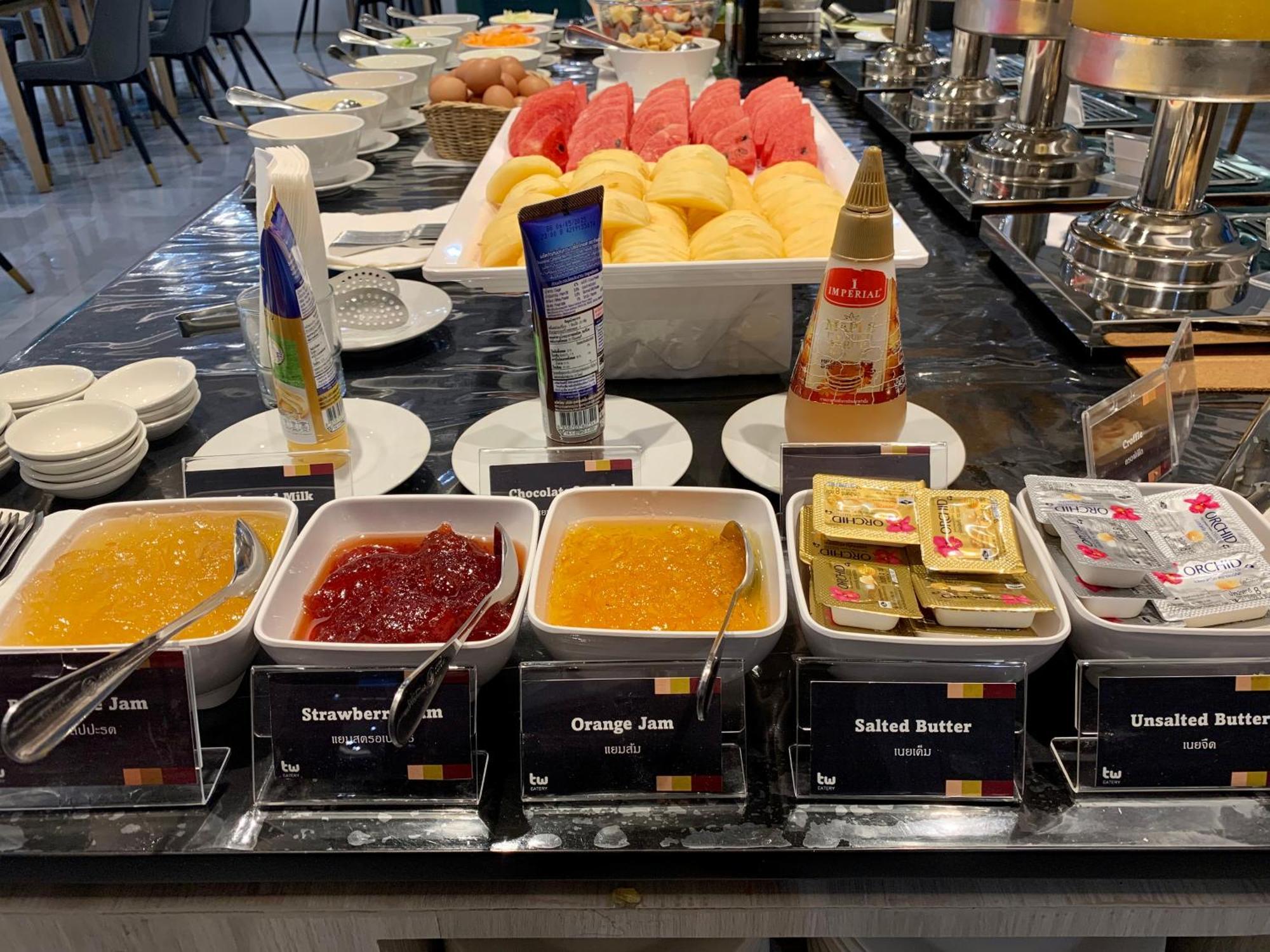 Thana Wisut Hotel بانكوك المظهر الخارجي الصورة